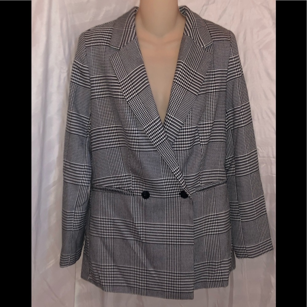 Forever 21 Single Button Houndstooth Jacket/Blazer